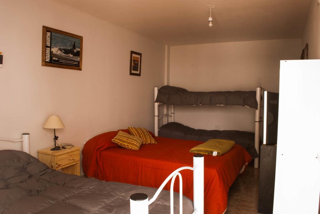 Loica Hostel Puerto Madryn Bagian luar foto
