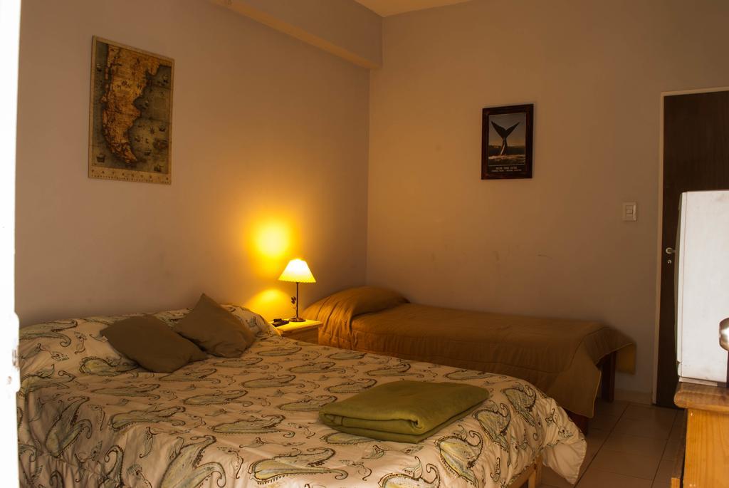 Loica Hostel Puerto Madryn Bagian luar foto