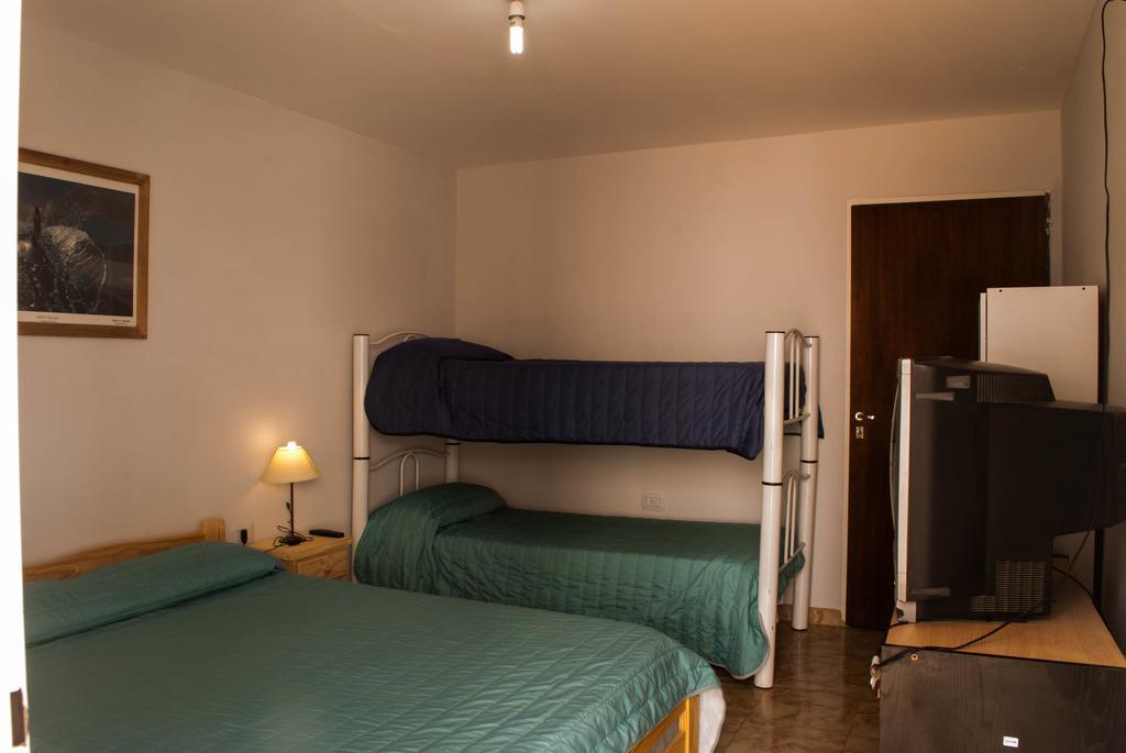 Loica Hostel Puerto Madryn Bagian luar foto