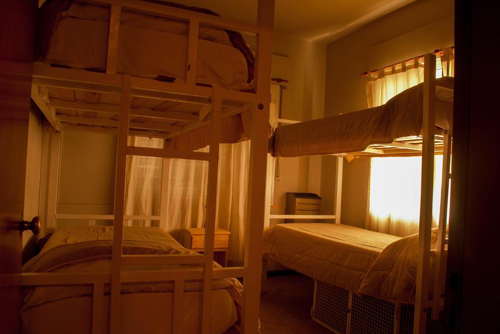 Loica Hostel Puerto Madryn Bagian luar foto